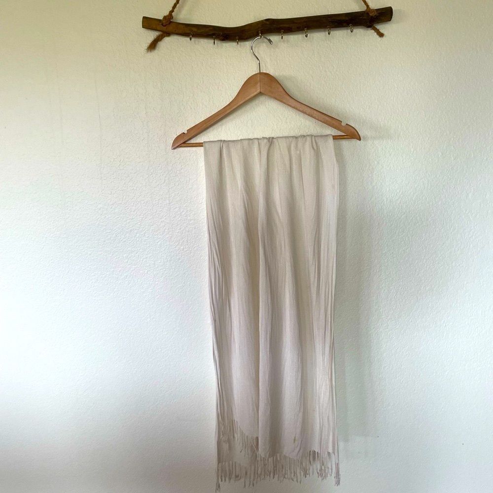 Cream pashmina 